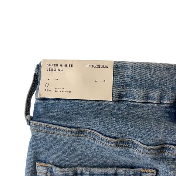 New with tags American Eagle Next Level Stretch super Hi-Rise Jegging raw hem 0 - Picture 9 of 11
